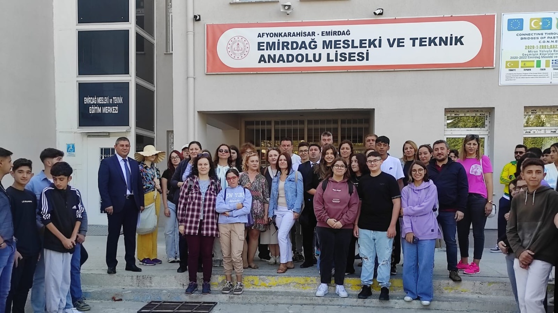 EMİRDAĞ MESLEKIİ VE TEKNİK ANADOLU LİSESİ ERASMUS PROJE KAPSAMINDA METEOGRAM VE HİSTOGRAM LTT ÇALIŞMASINA EV SAHİPLİĞI YAPTI.